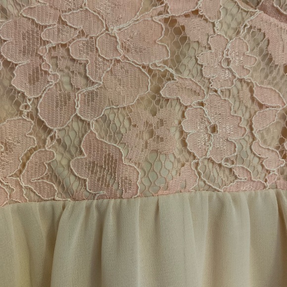 Cream Pink high-low dress - Picture 2 of 2